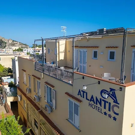 Atlantic ホテル